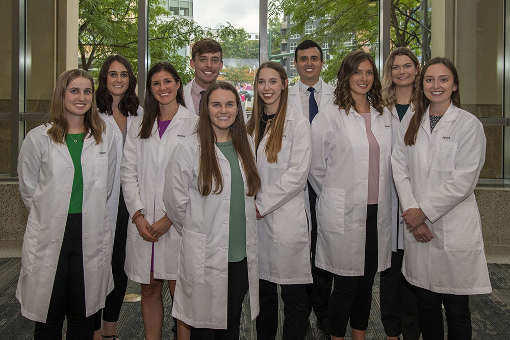 2022-2023 Barnes-Jewish Hospital Pharmacy Residents smiling for the camera 2022-2023 Barnes-Jewish Hospital Pharmacy Residents smiling for the camera